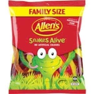 allens snakes alive family size 450g