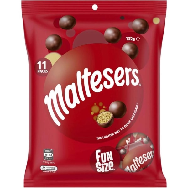 maltesers milk chocolate party share bag 11 piece 132g