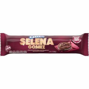 Oreo Selena Gomez Cinnamon Chocolate