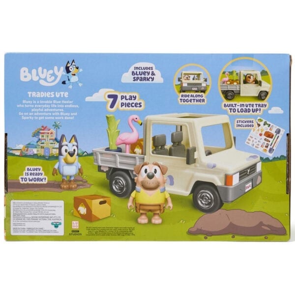 Bluey Tradies Ute with Bluey and Sparky Figures - Image 3